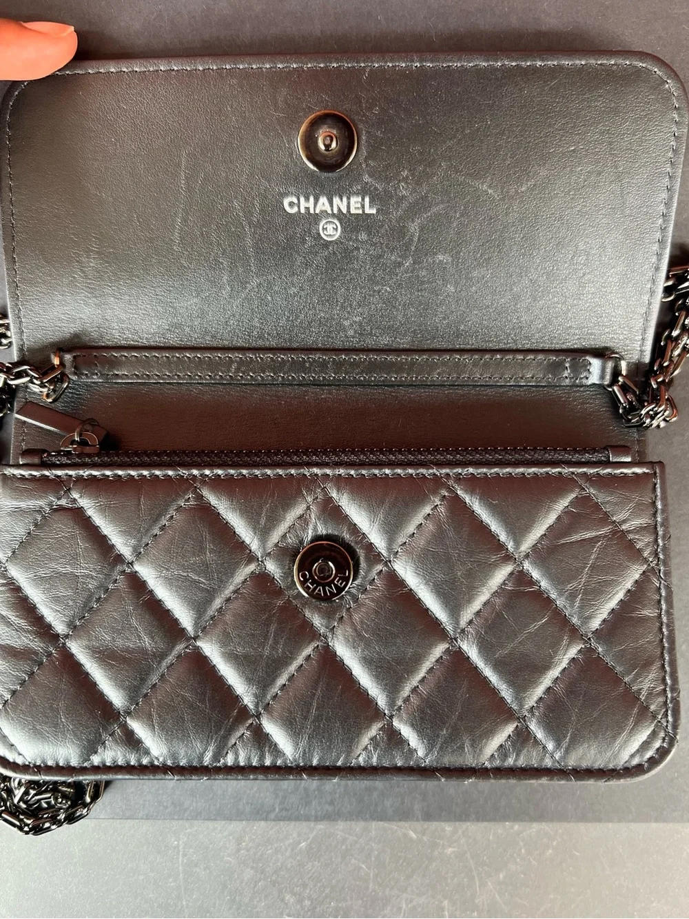 CHANEL 2.55 Phone Holder So Black Crossbody (Authentic)